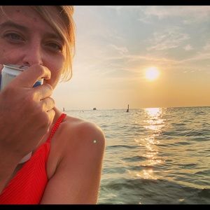 Meet your Posher, Andrea